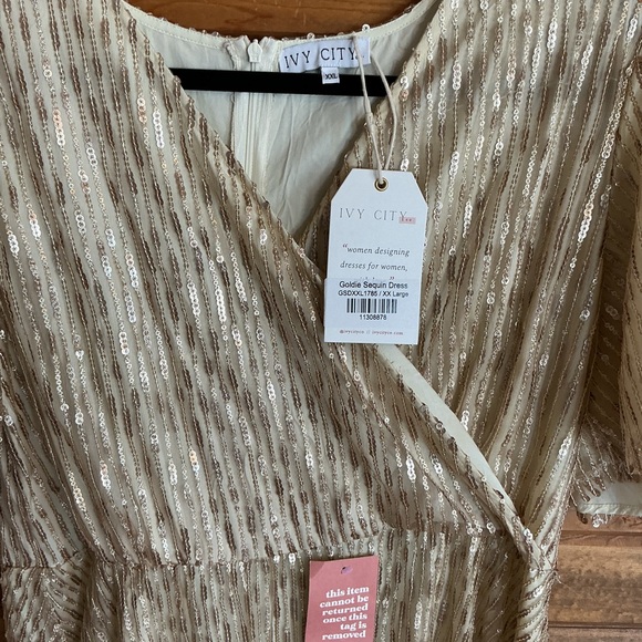 Ivy City Co Gold Midi Dress - Picture 2 of 10